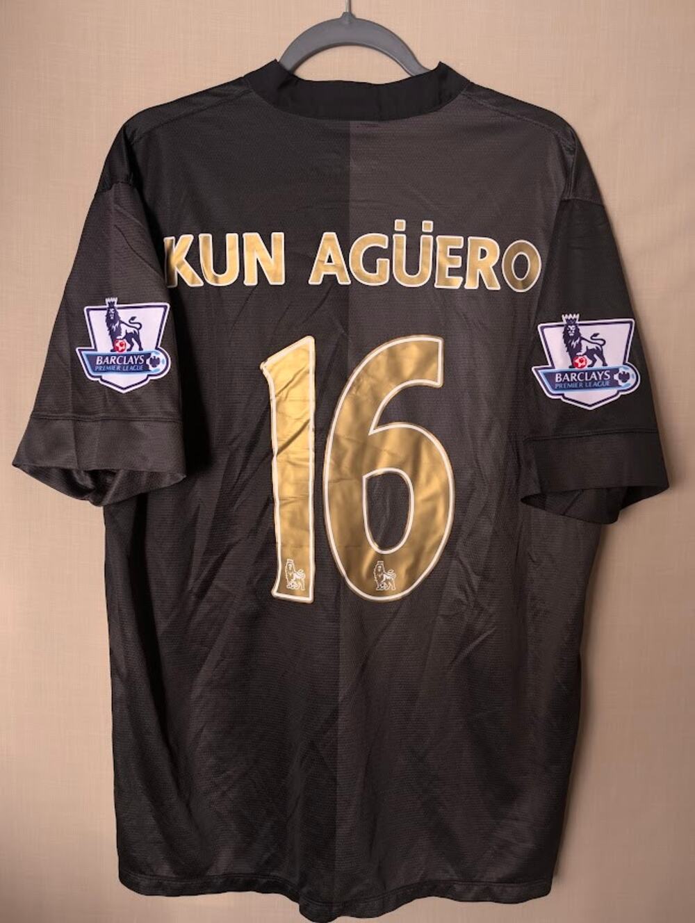 Manchester City 2013-14 Away Sergio Aguero Jersey Men's XL EPL Patched